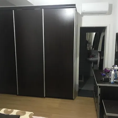 Alban Apartment *